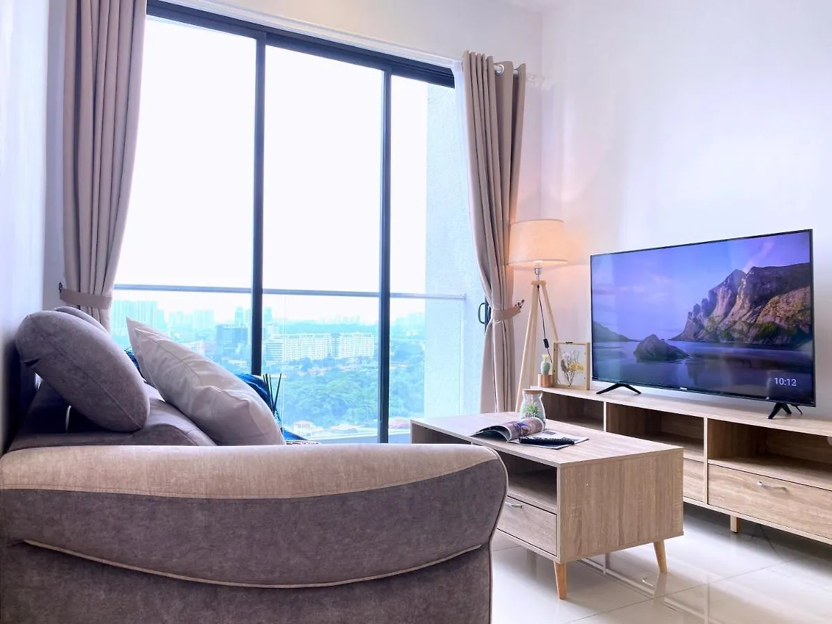 Apartment Lavile Homestay Near Sunway Velocity And Mrt Maluri By Iconique Kuala Lumpur