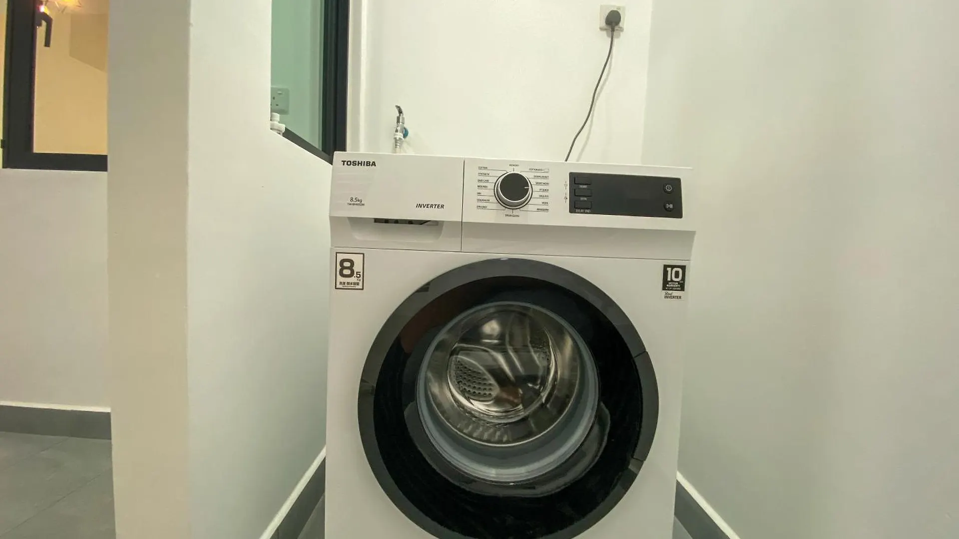 Lavile Homestay Near Sunway Velocity And Mrt Maluri By Iconique Kuala Lumpur Malaysia