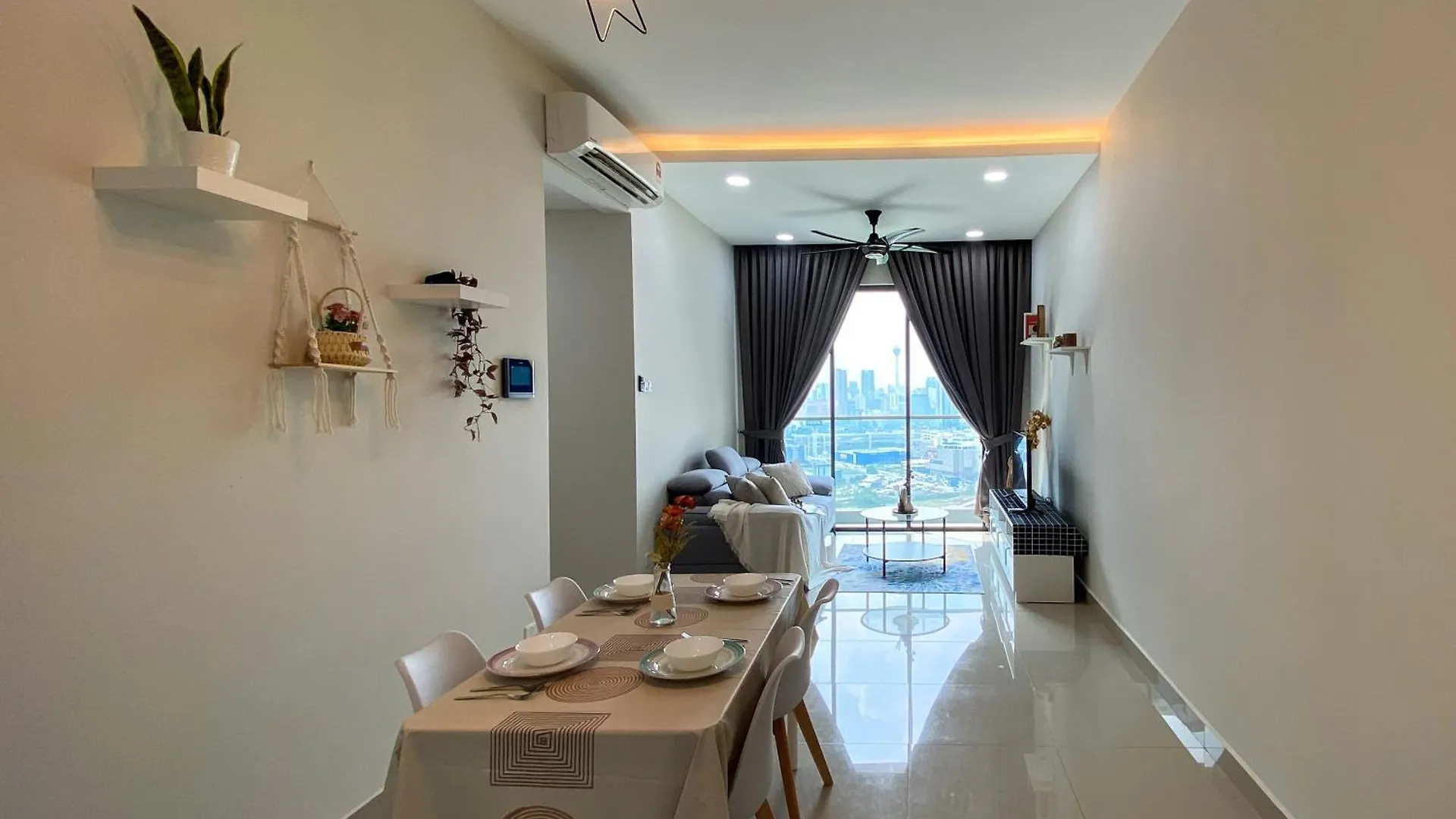 Lavile Homestay Near Sunway Velocity And Mrt Maluri By Iconique Kuala Lumpur