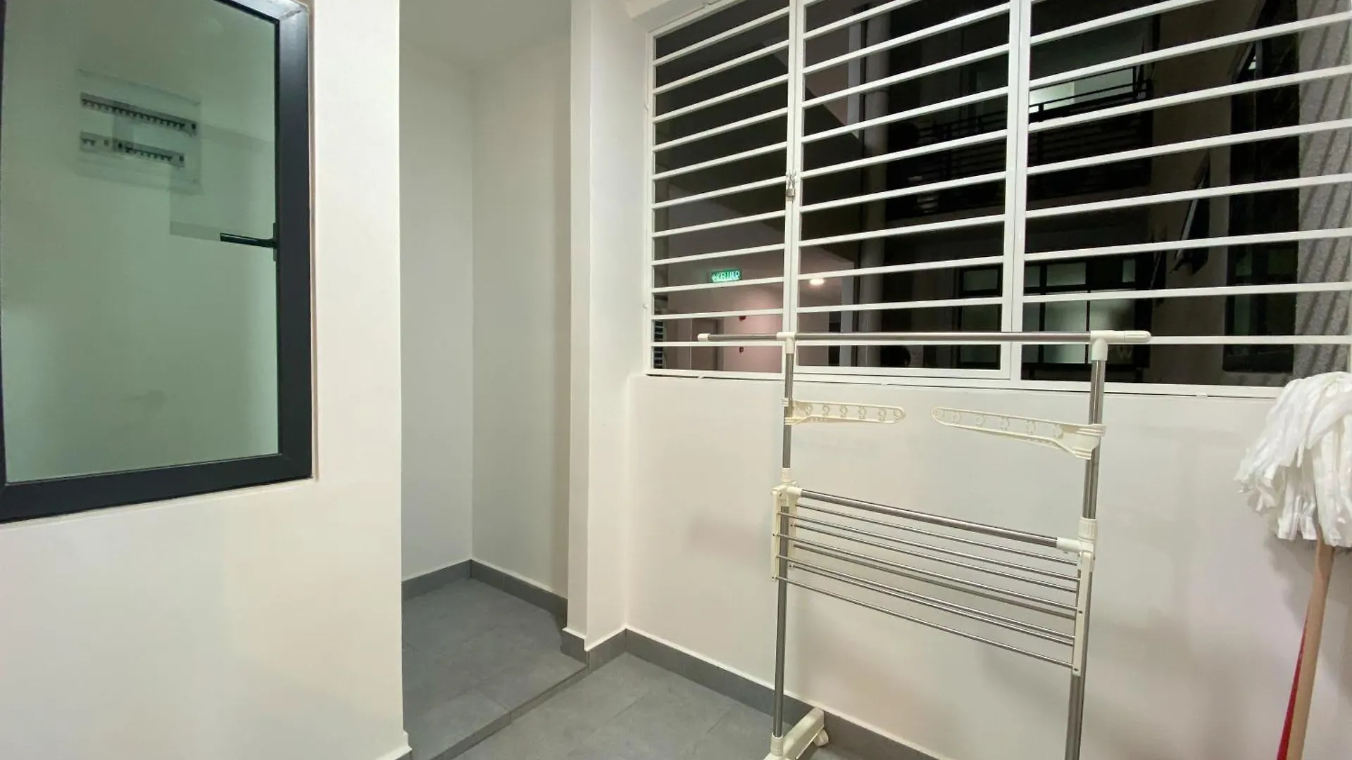 Apartment Lavile Homestay Near Sunway Velocity And Mrt Maluri By Iconique Kuala Lumpur