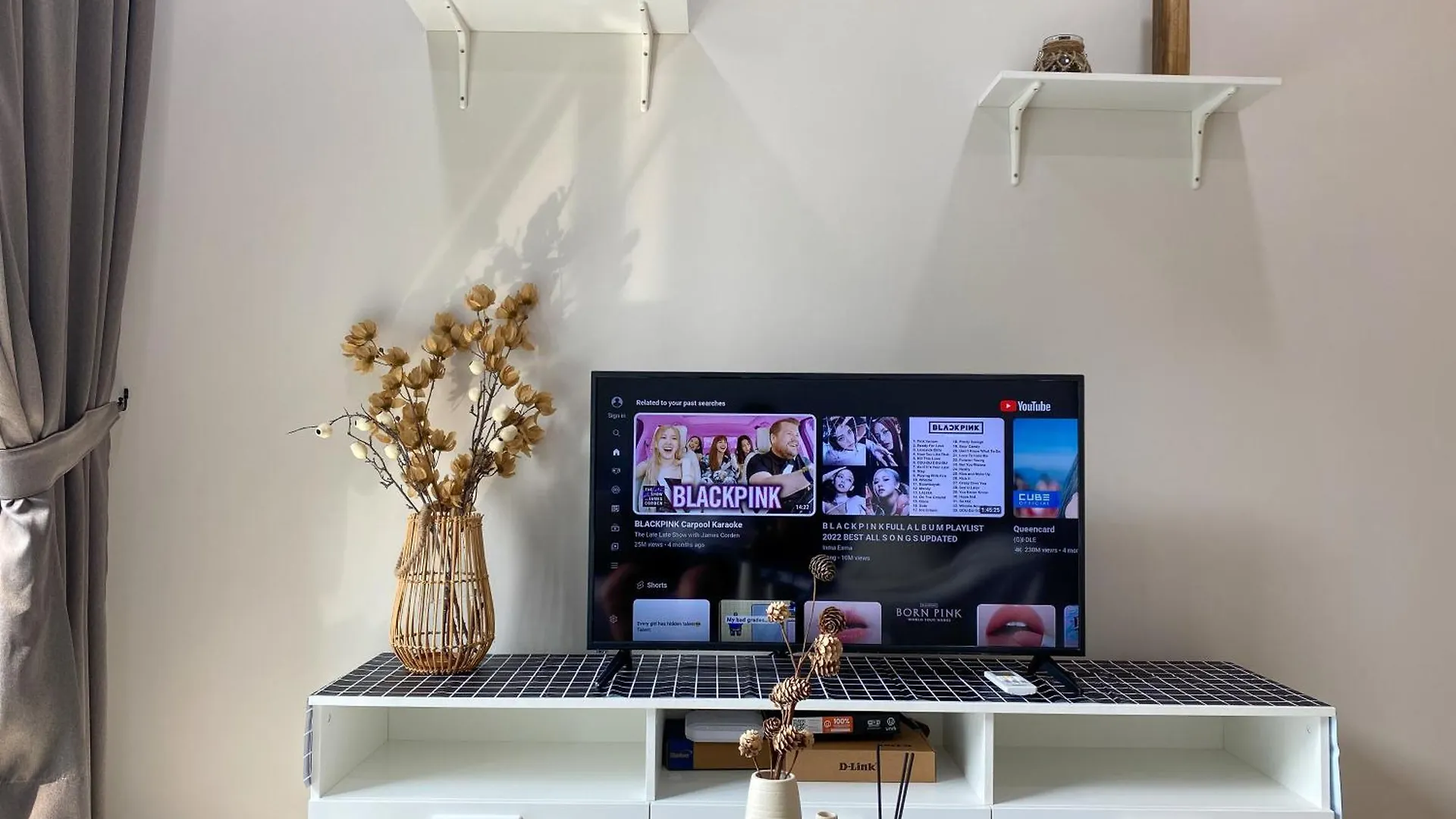 Apartment Lavile Homestay Near Sunway Velocity And Mrt Maluri By Iconique Kuala Lumpur
