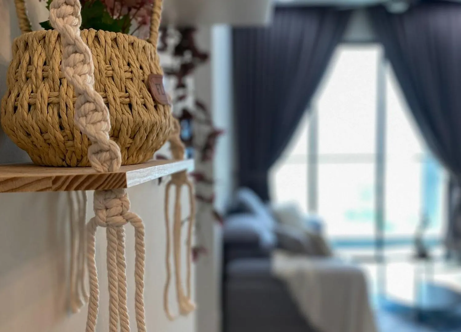 Lavile Homestay Near Sunway Velocity And Mrt Maluri By Iconique Kuala Lumpur Apartment
