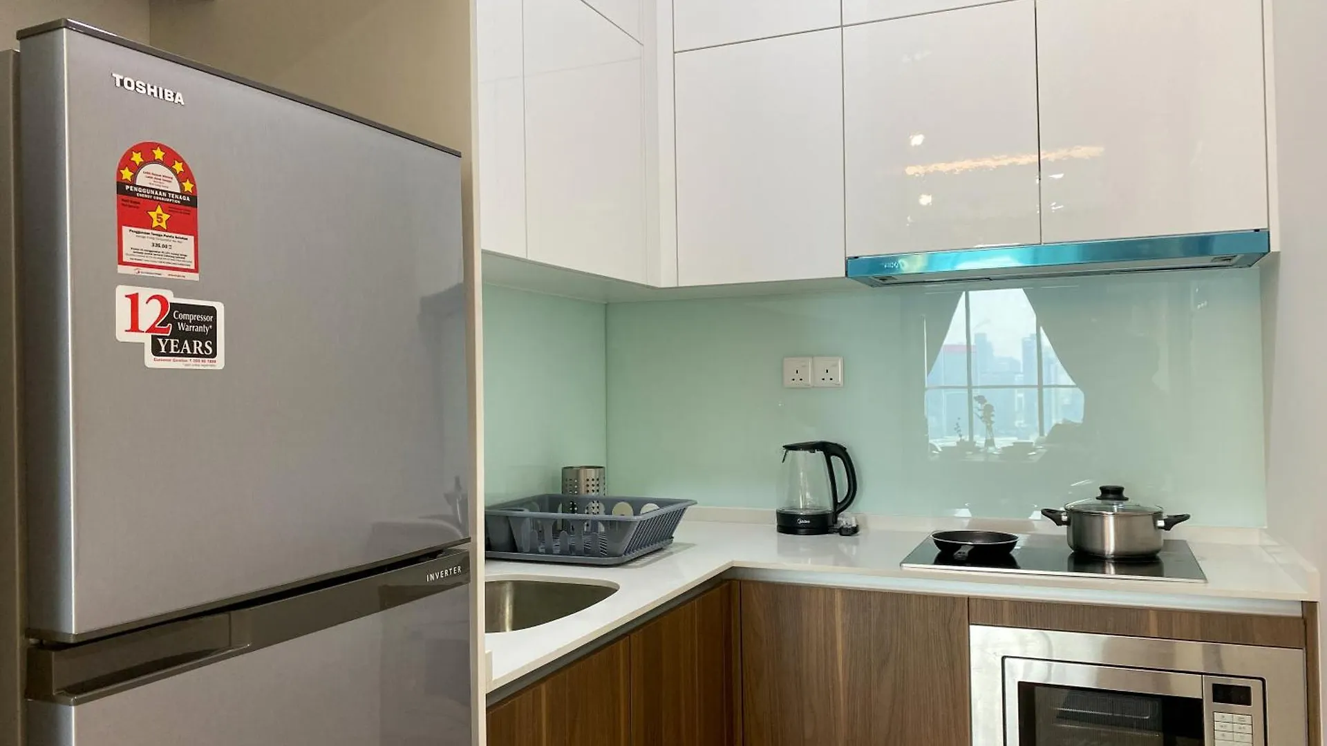 Lavile Homestay Near Sunway Velocity And Mrt Maluri By Iconique Kuala Lumpur Apartment